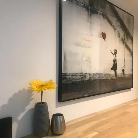 La Galerie, Et Pop Et Chic ! 게스트하우스 3*